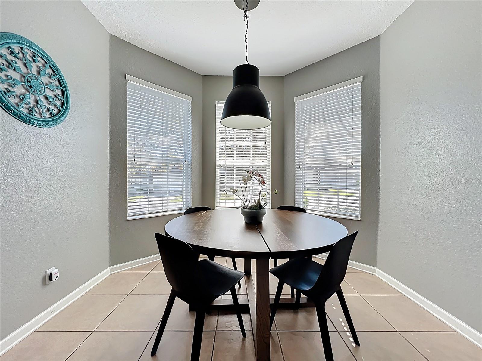 Image 16 of 100 For 7749 Teascone Boulevard