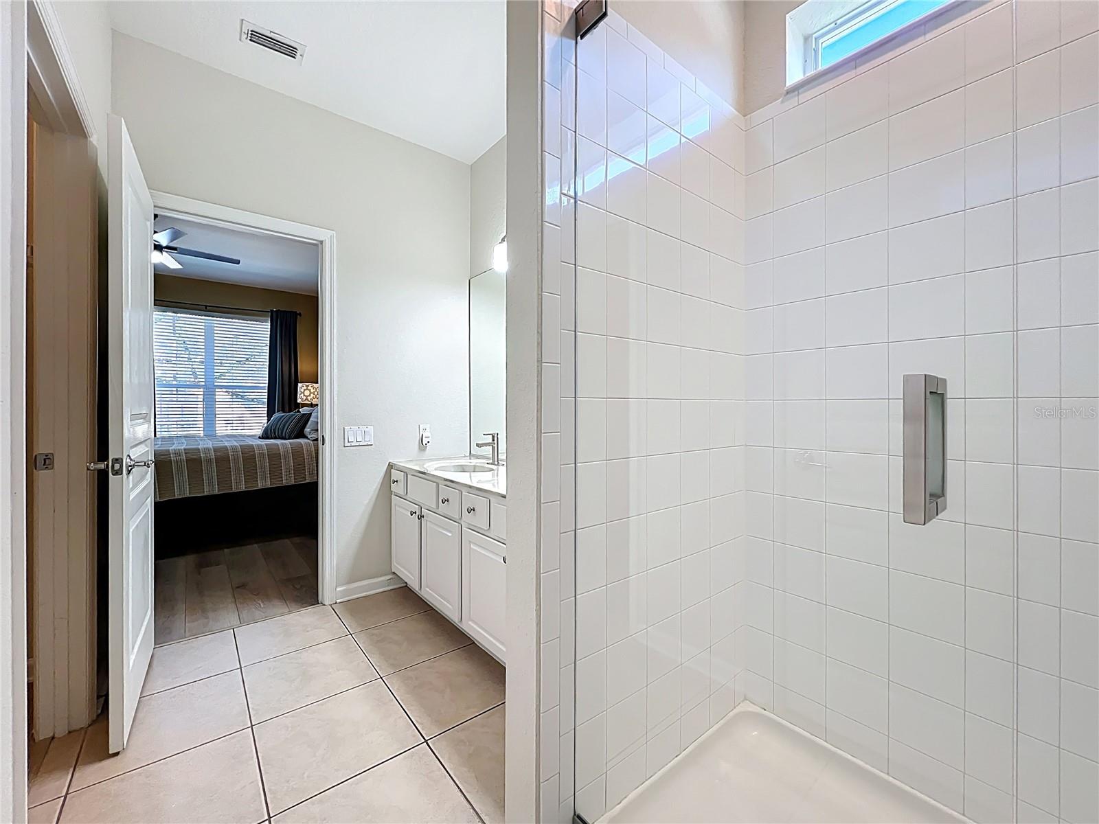 Image 34 of 100 For 7749 Teascone Boulevard