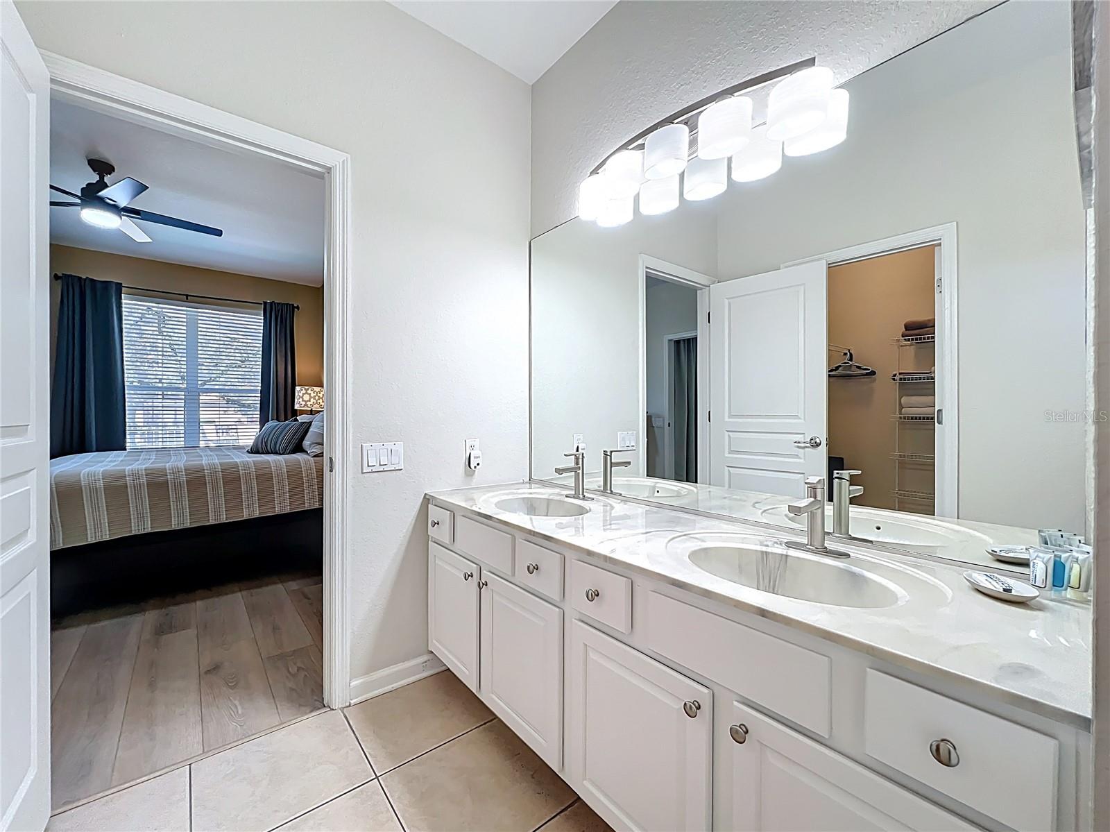 Image 35 of 100 For 7749 Teascone Boulevard