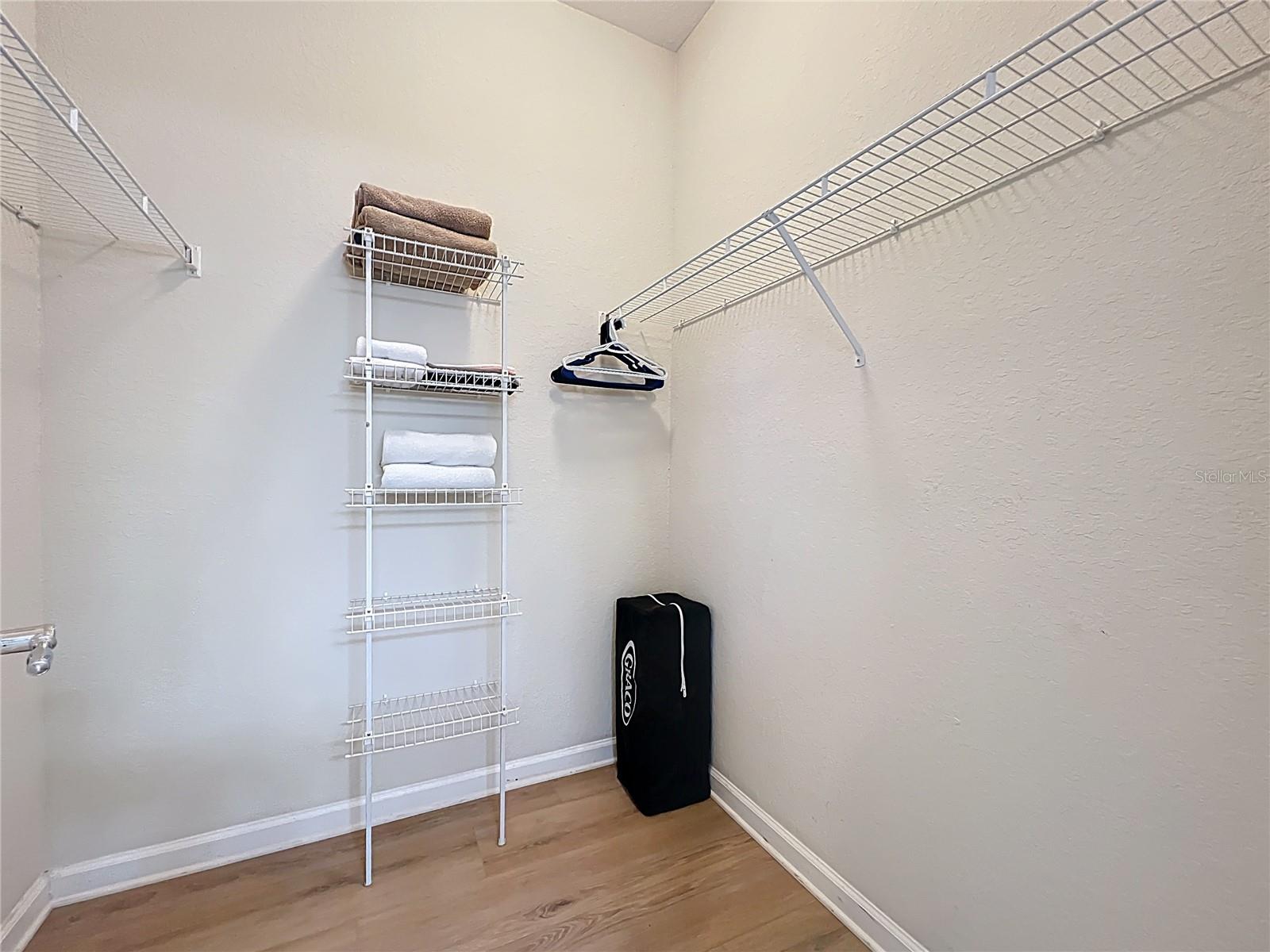 Image 37 of 100 For 7749 Teascone Boulevard