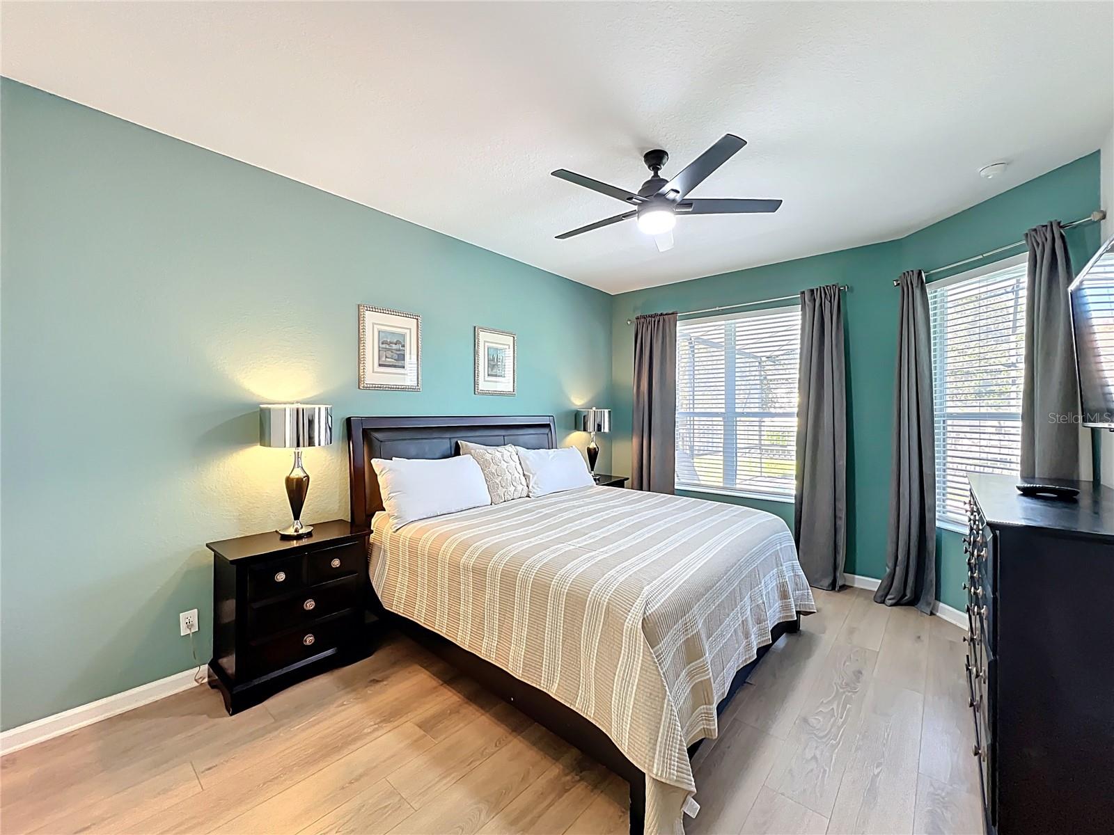 Image 39 of 100 For 7749 Teascone Boulevard