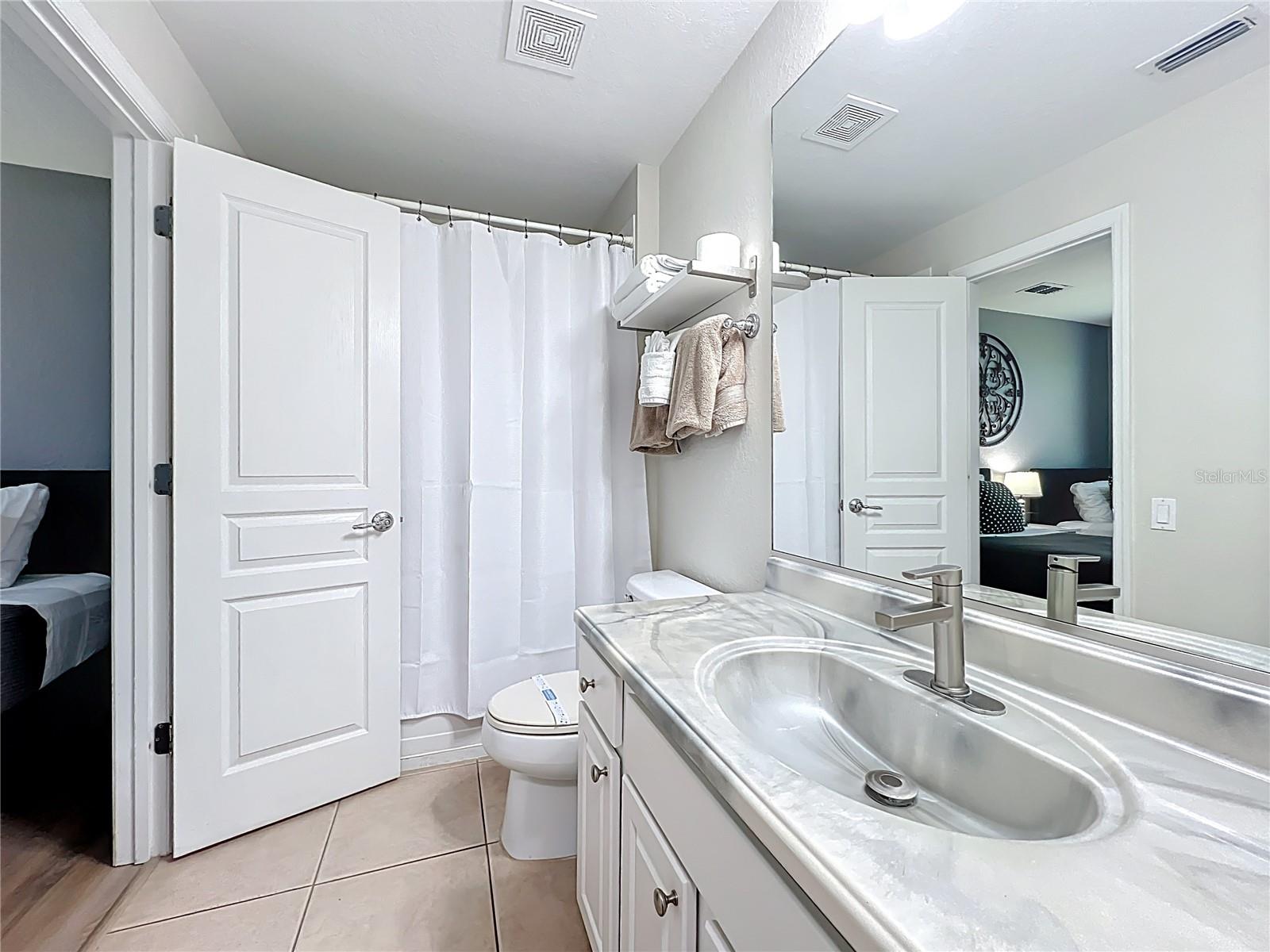 Image 55 of 100 For 7749 Teascone Boulevard