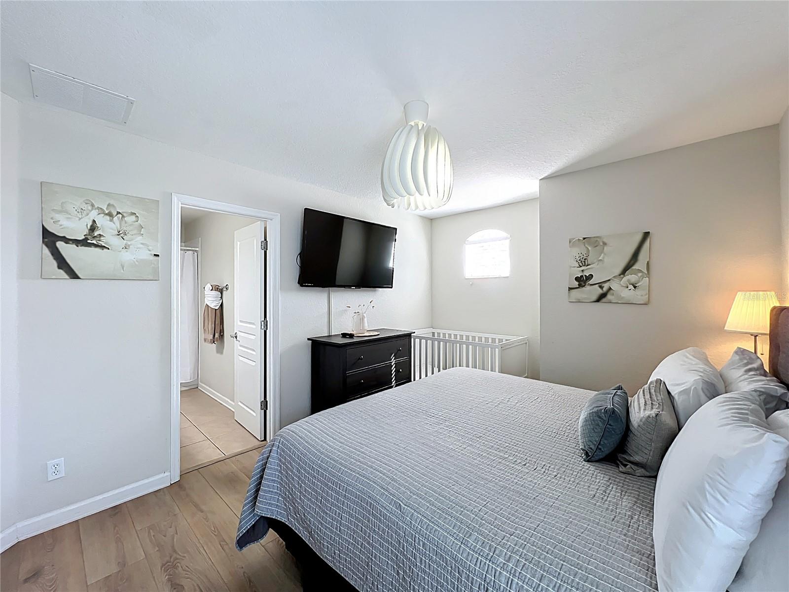 Image 61 of 100 For 7749 Teascone Boulevard