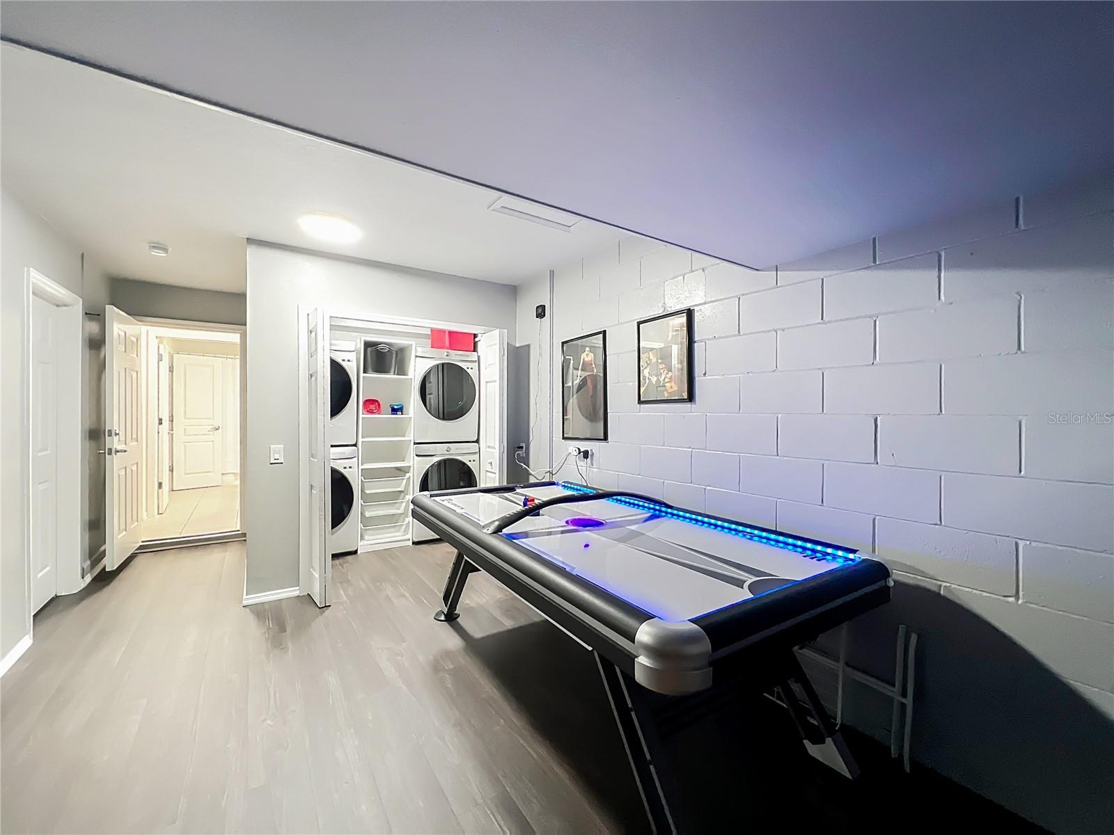 Image 68 of 100 For 7749 Teascone Boulevard