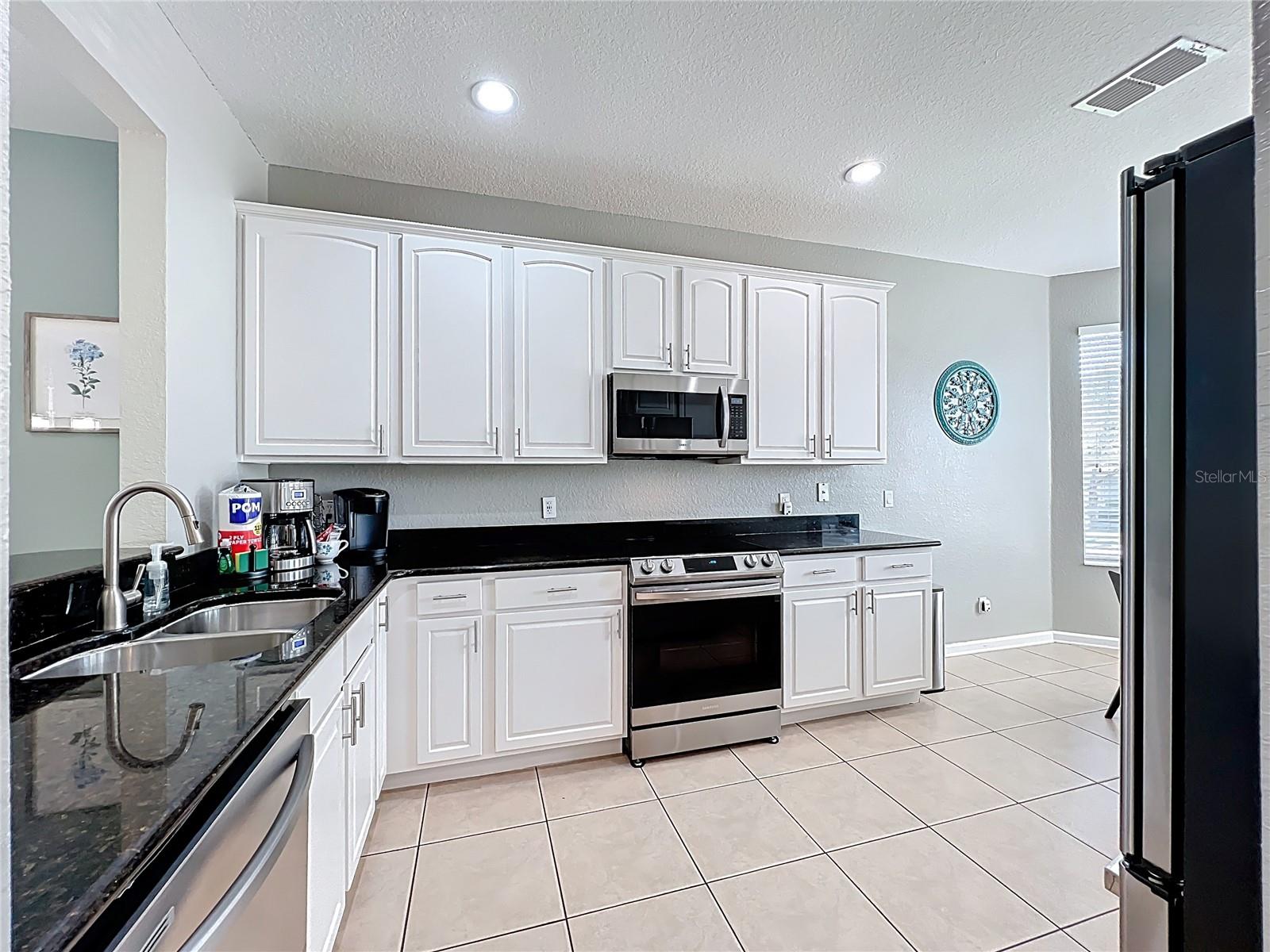 Image 8 of 100 For 7749 Teascone Boulevard