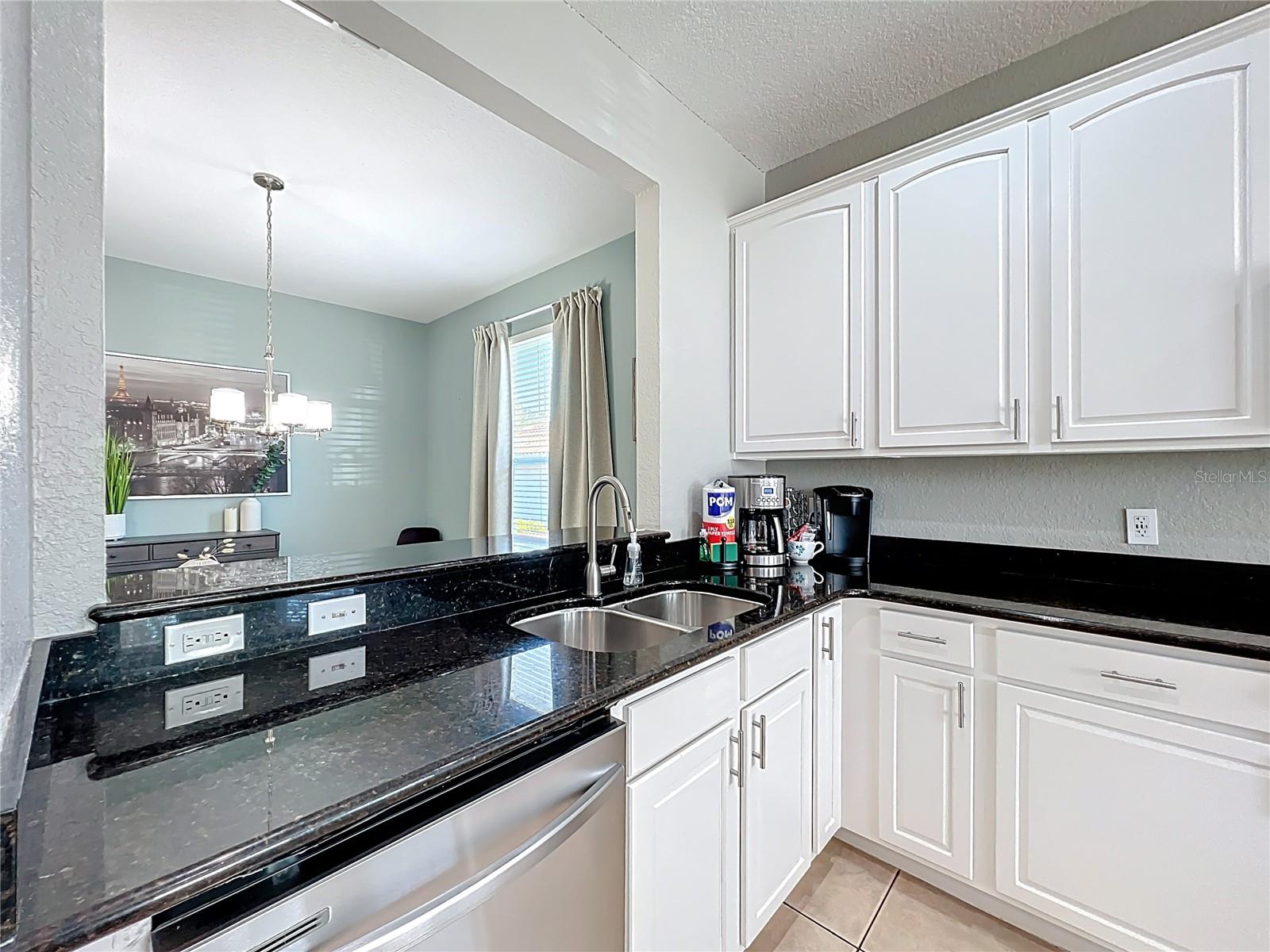 Image 9 of 100 For 7749 Teascone Boulevard