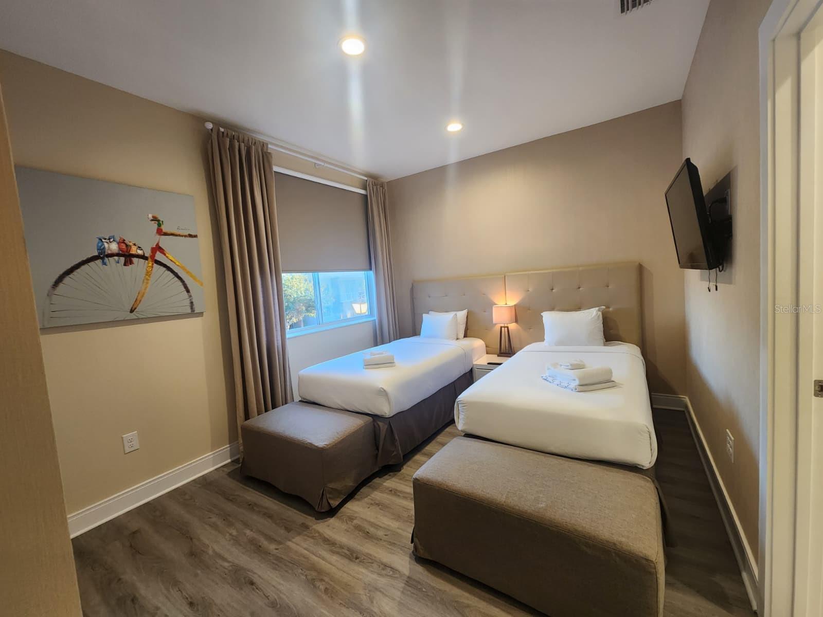 Image 28 of 49 For 3160 Pantanal Lane