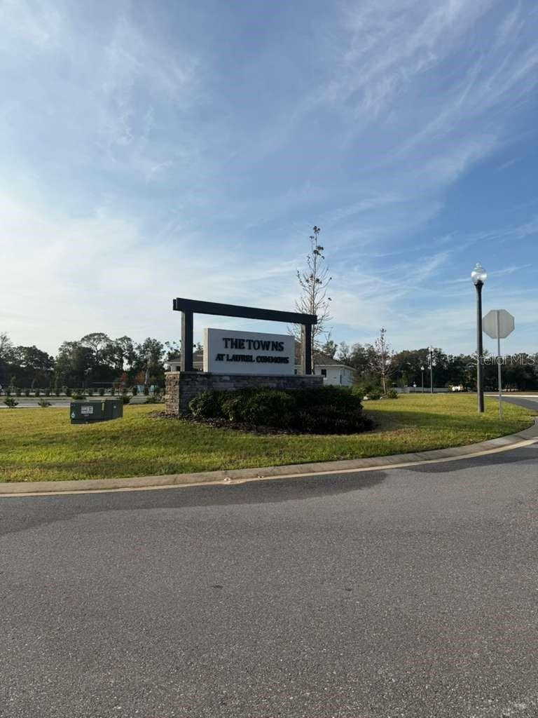 Image 52 of 54 For 6665 81st Loop