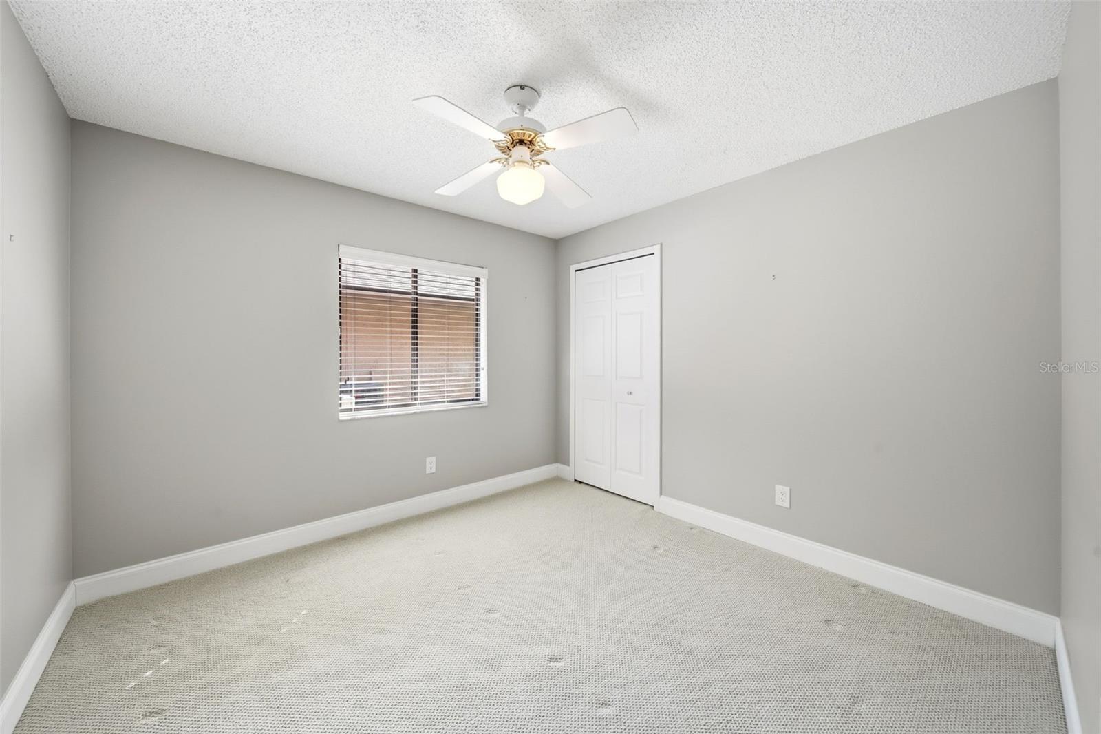 Image 15 of 29 For 542 Woodfire Way