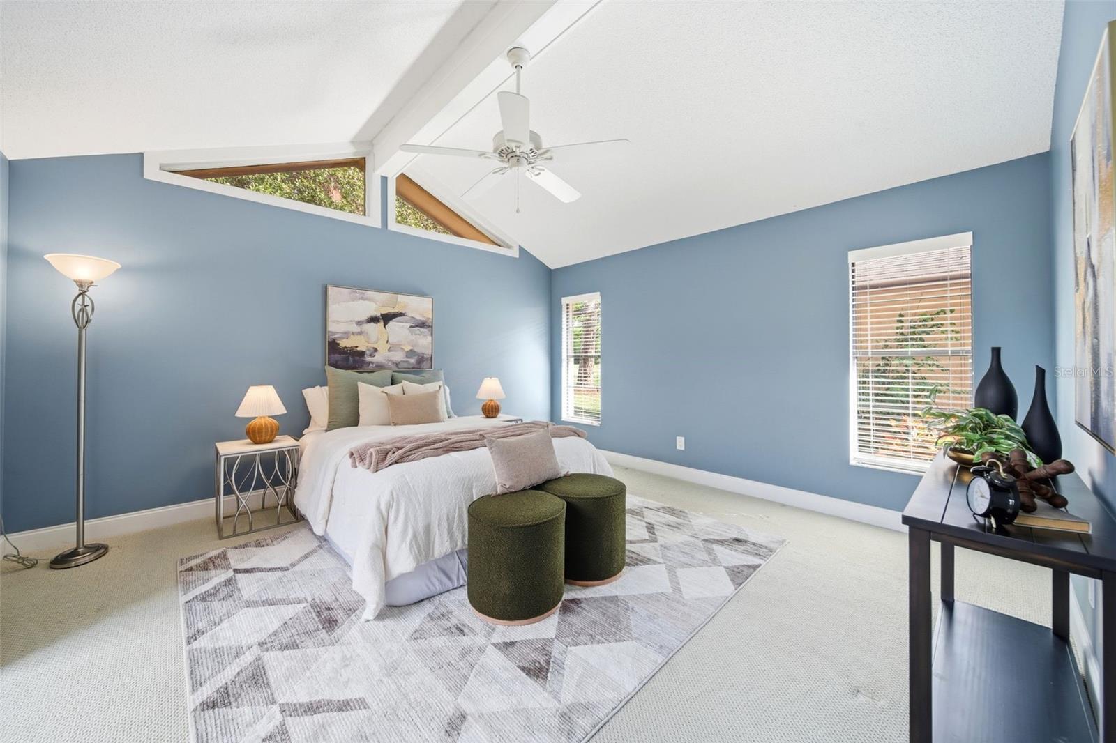 Image 22 of 29 For 542 Woodfire Way