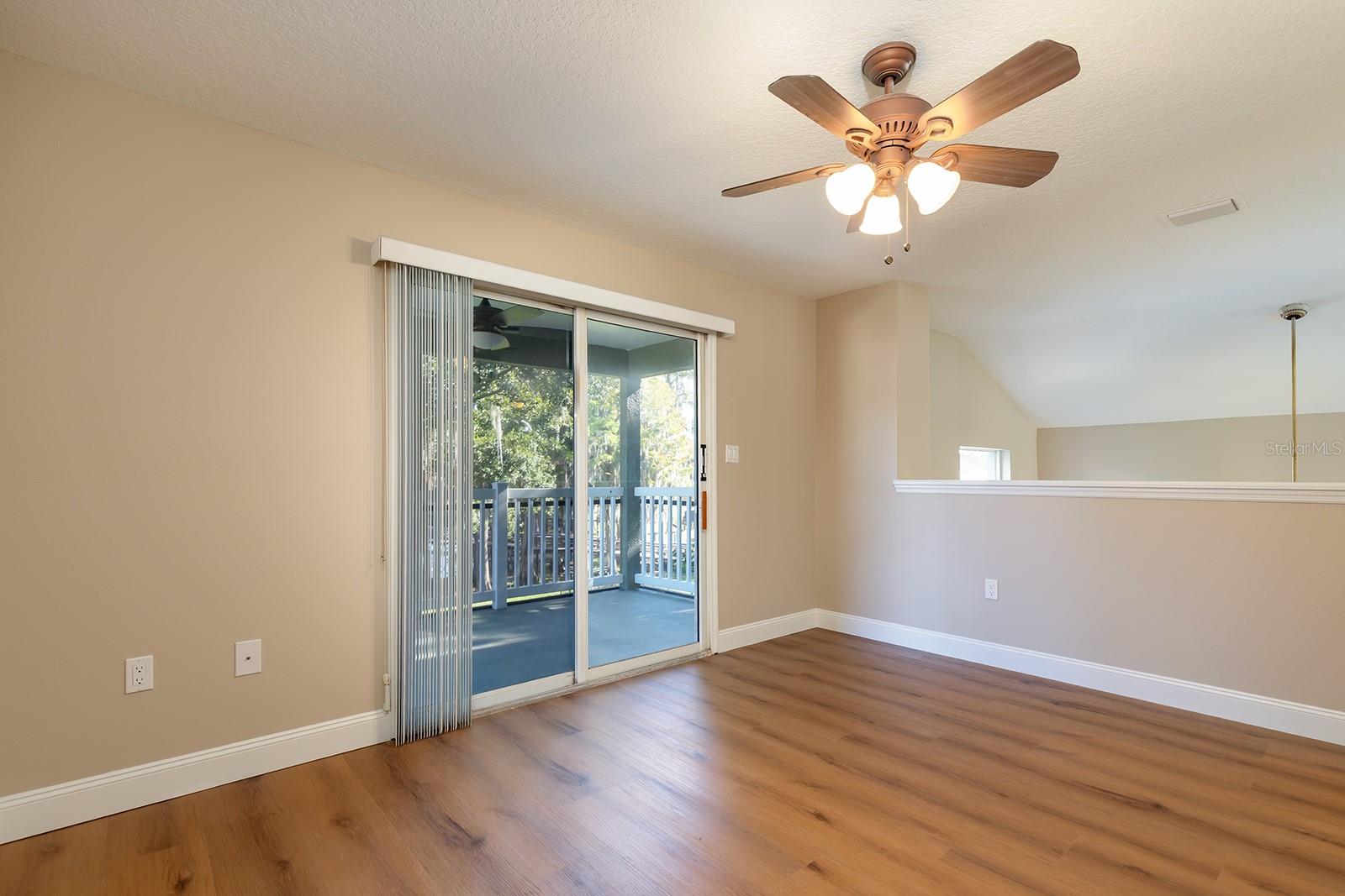 Image 18 of 46 For 11021 Versailles Boulevard