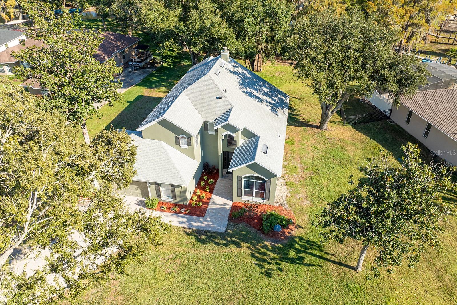 Image 40 of 46 For 11021 Versailles Boulevard