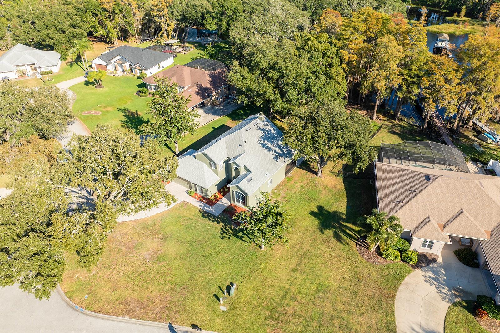 Image 41 of 46 For 11021 Versailles Boulevard