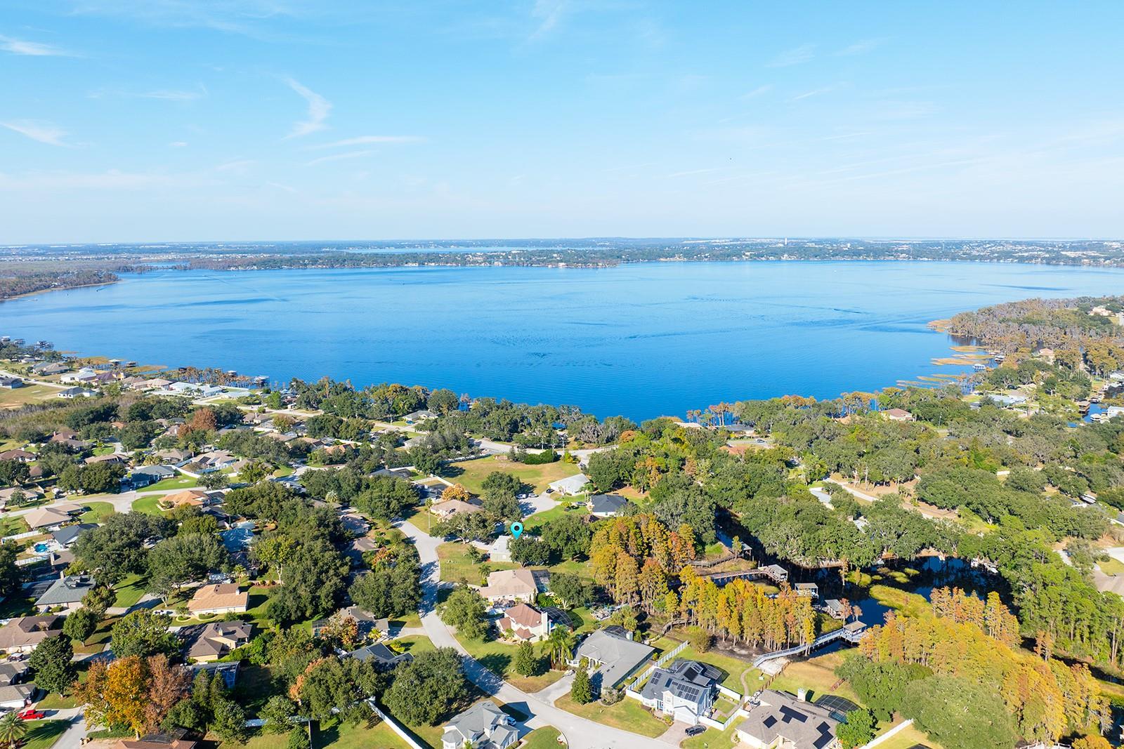 Image 45 of 46 For 11021 Versailles Boulevard