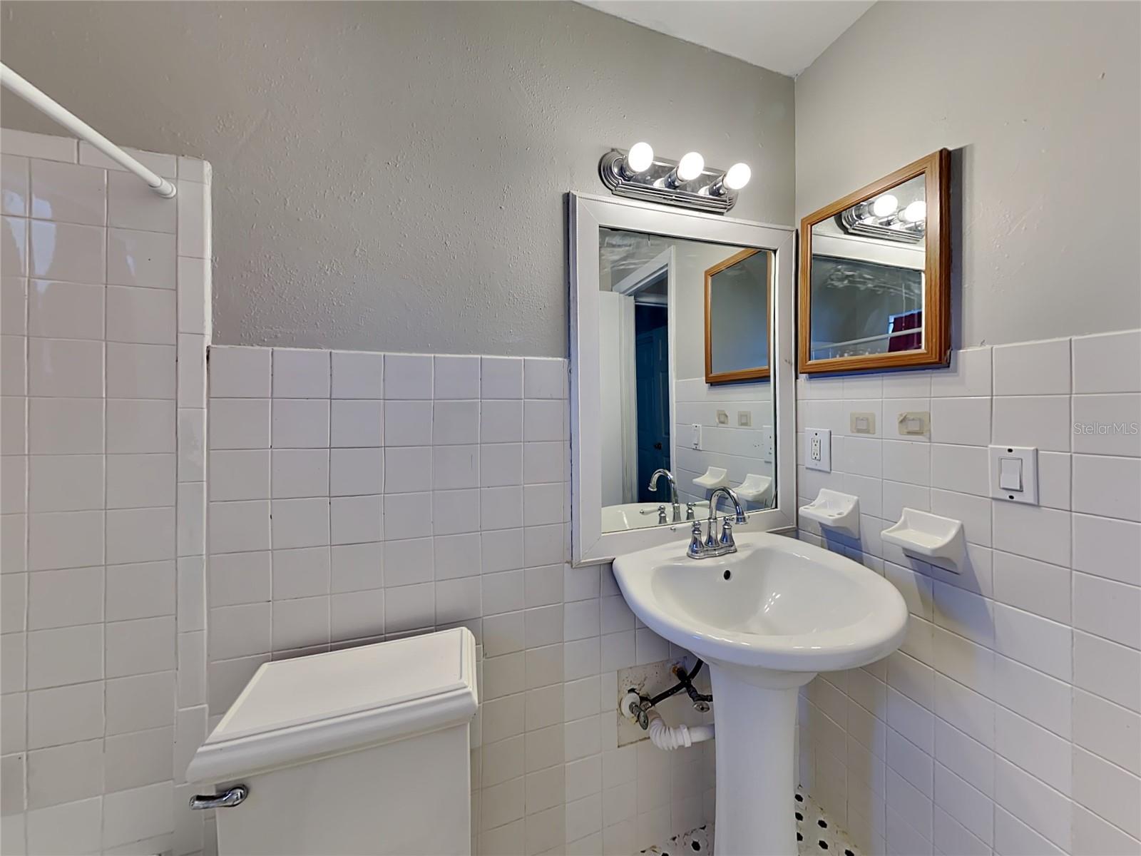 Image 13 of 15 For 1215 Lake Highland Drive