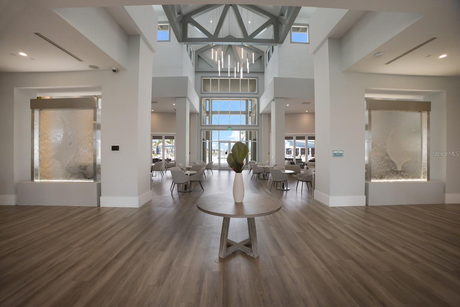 Image 25 of 51 For 10237 Coastal Shores Drive