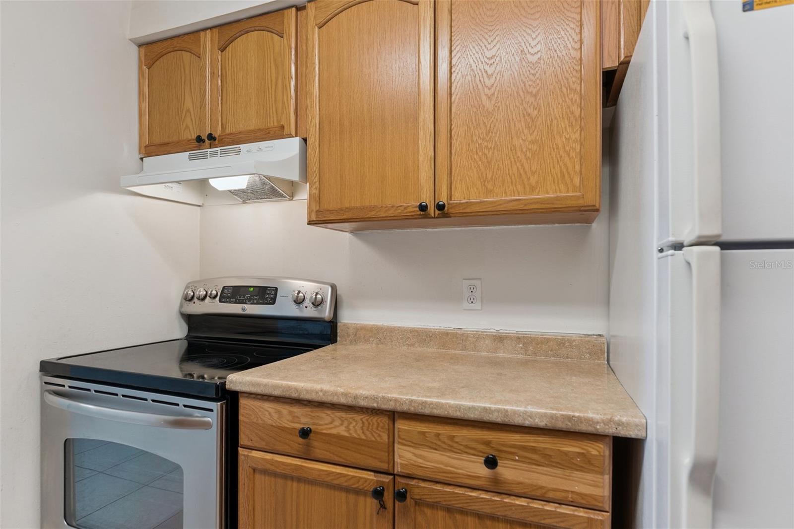 Image 10 of 18 For 9122 Tudor Drive M102