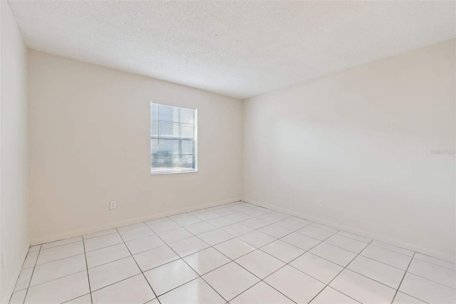 Image 14 of 18 For 9122 Tudor Drive M102