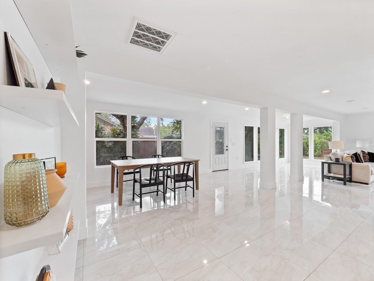 Image 21 of 42 For 5017 Pelleport Avenue