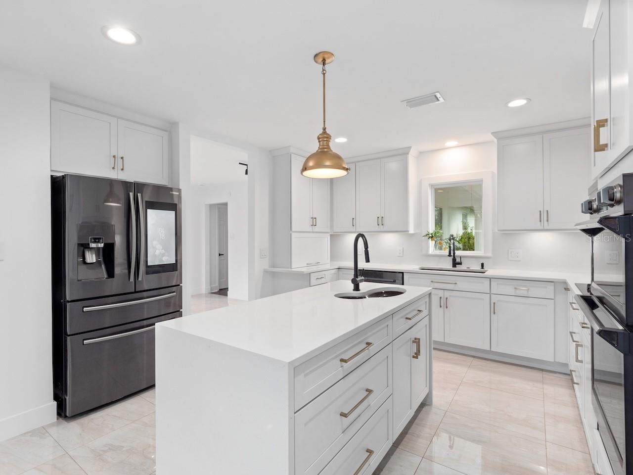 Image 27 of 42 For 5017 Pelleport Avenue