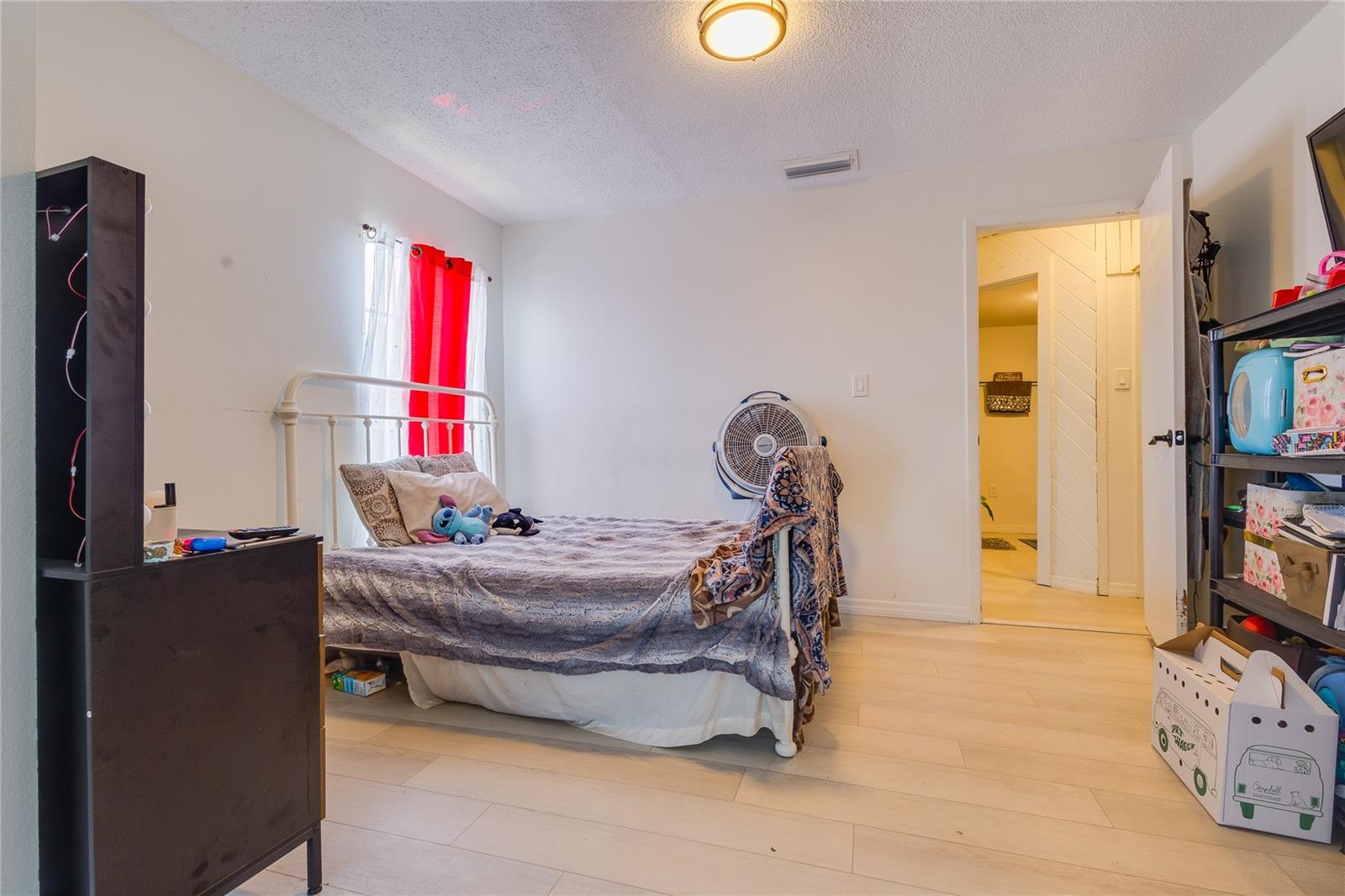 Image 18 of 32 For 6300 Scenic Highway N