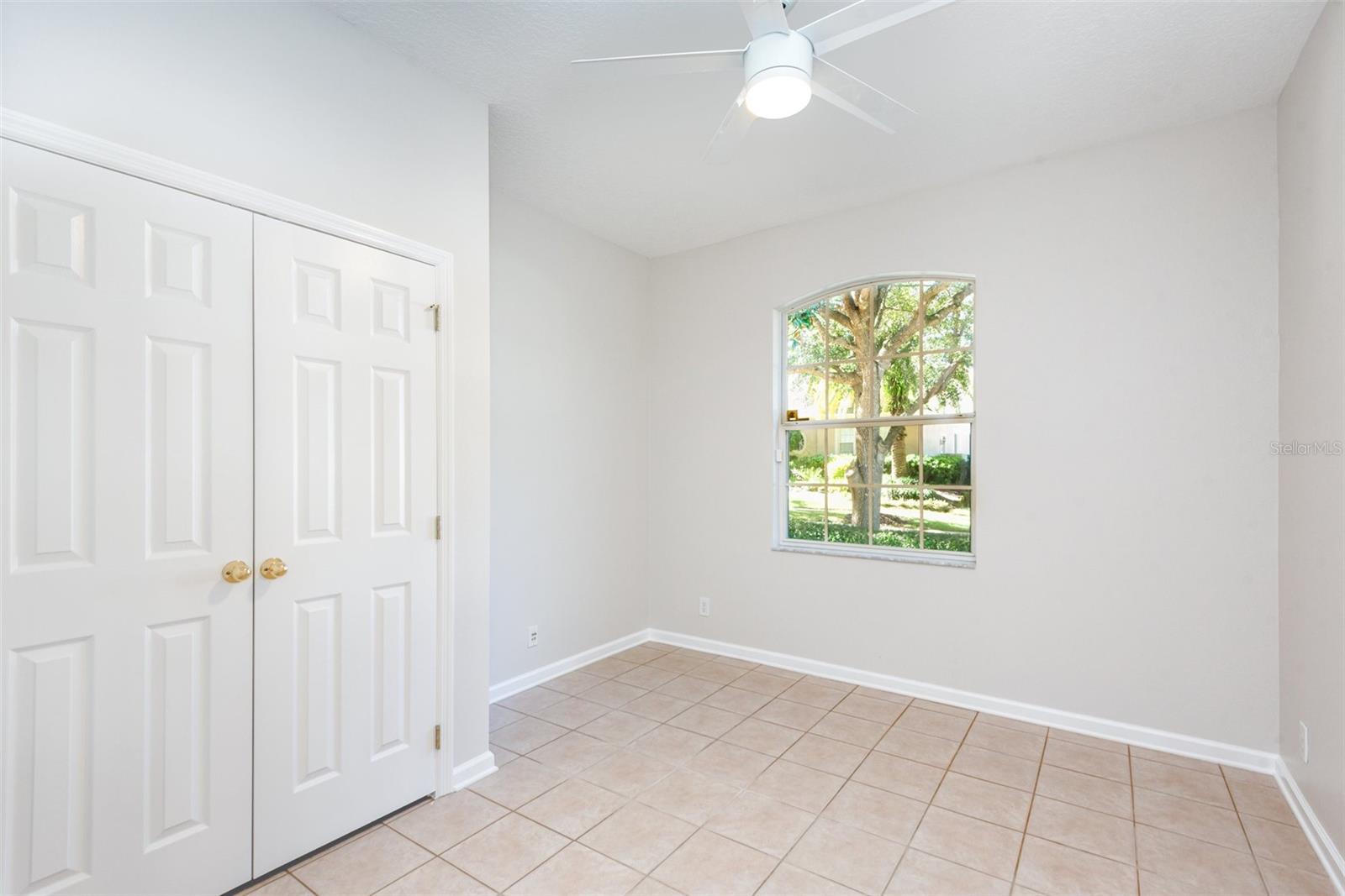 Image 16 of 27 For 409 Ridgeway Boulevard