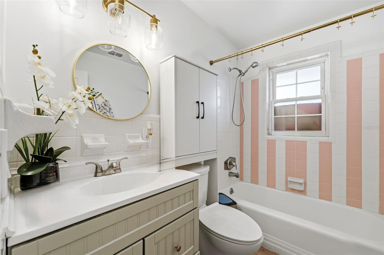 Image 12 of 24 For 4611 Cranston Place