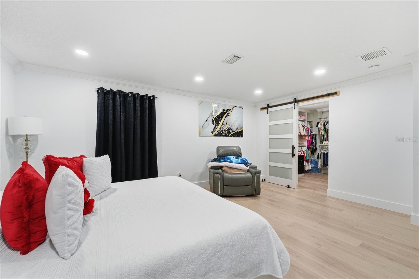 Image 13 of 24 For 4611 Cranston Place