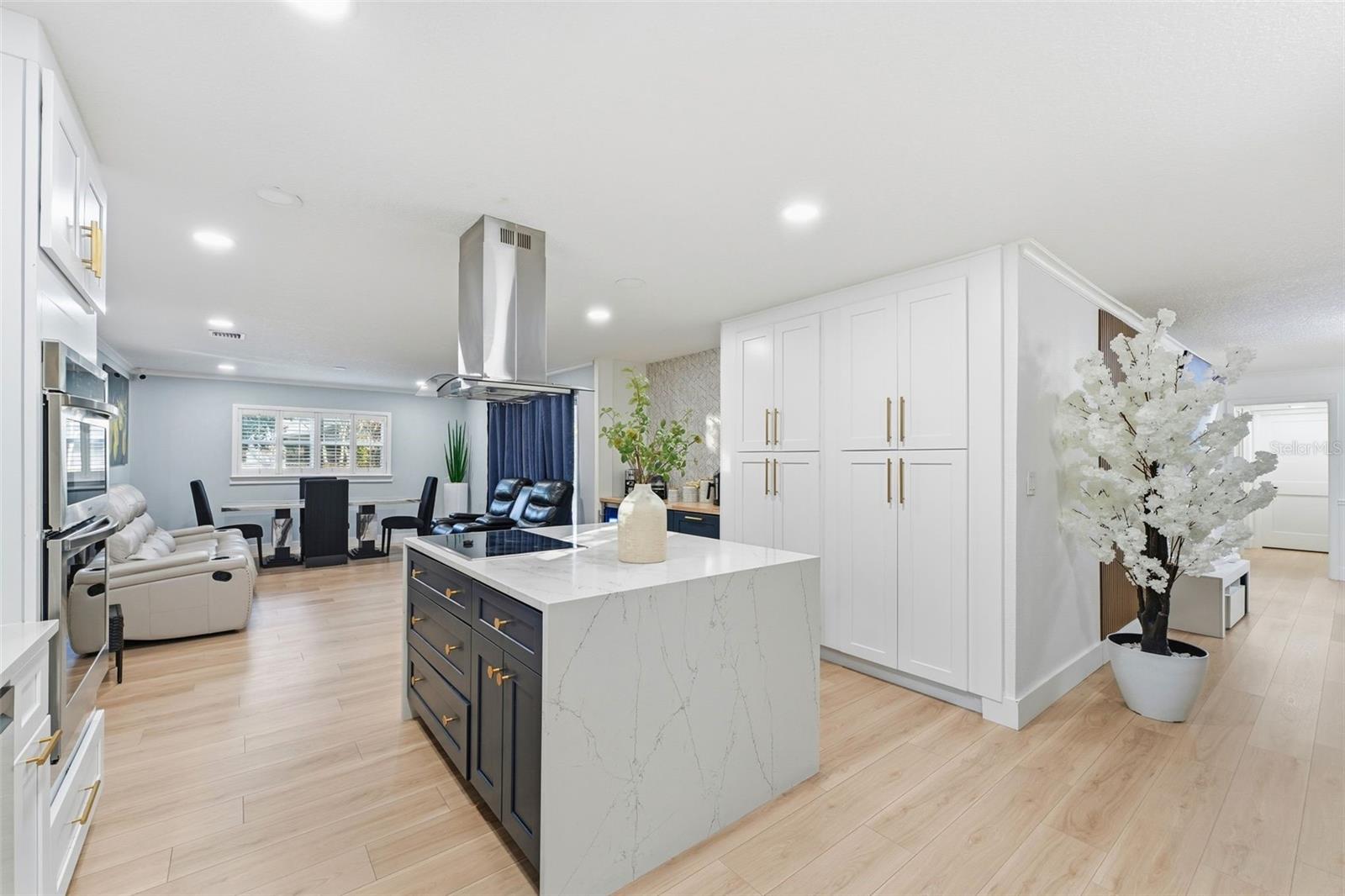 Image 8 of 24 For 4611 Cranston Place