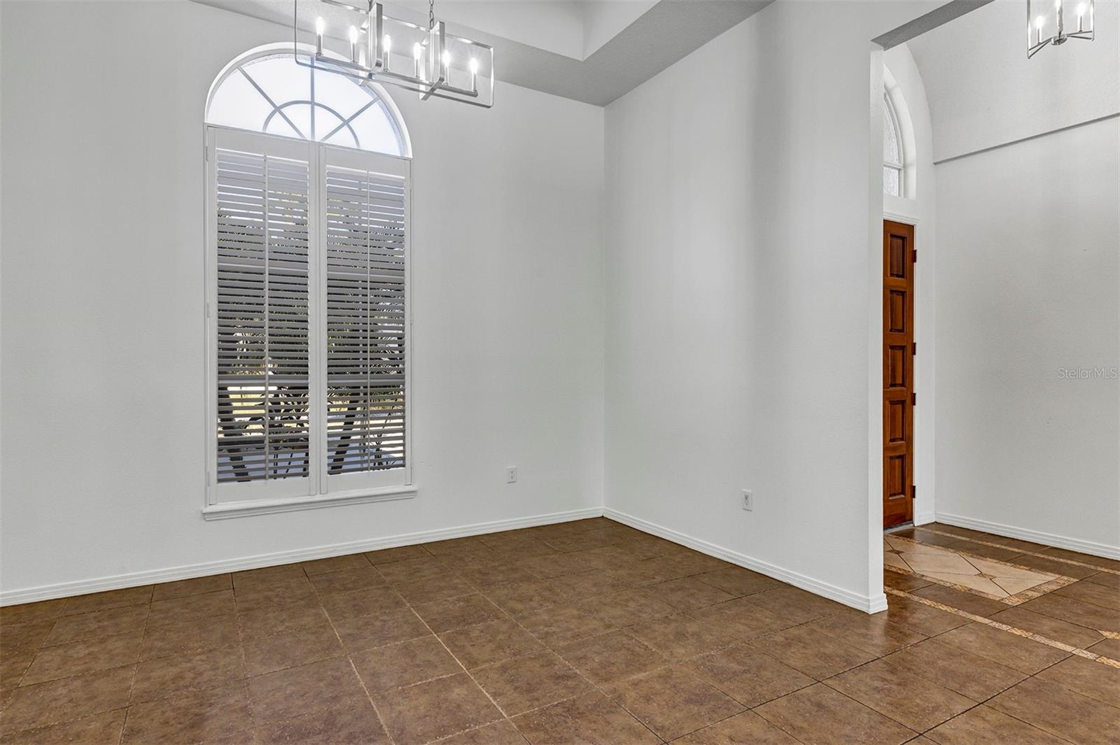 Image 11 of 76 For 3728 Hunters Isle Drive