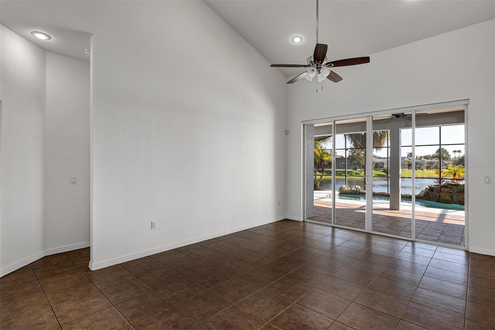 Image 14 of 76 For 3728 Hunters Isle Drive