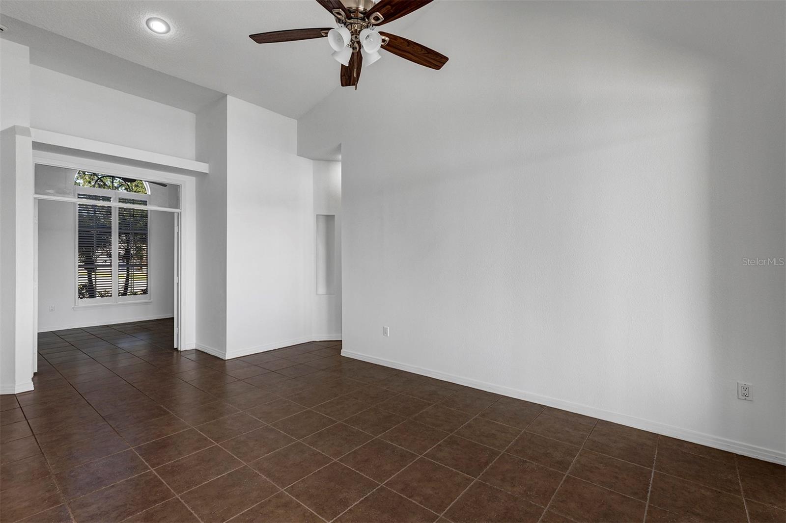 Image 17 of 76 For 3728 Hunters Isle Drive