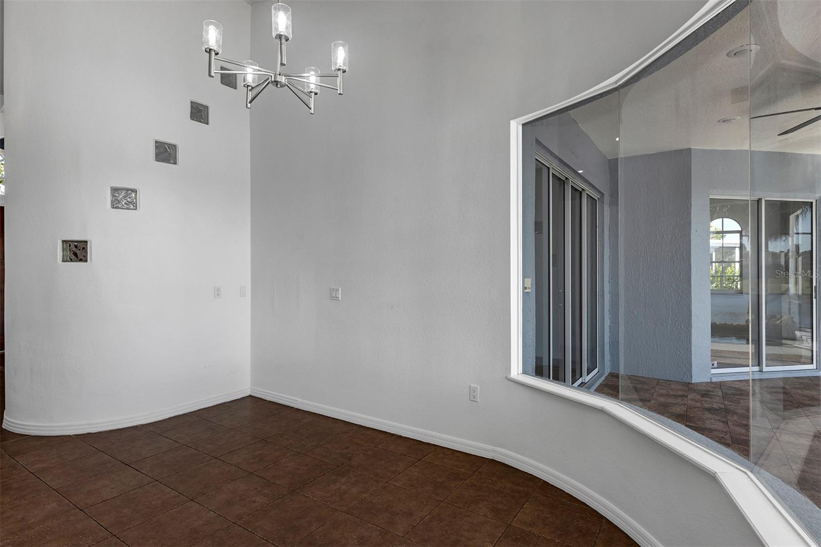 Image 26 of 76 For 3728 Hunters Isle Drive