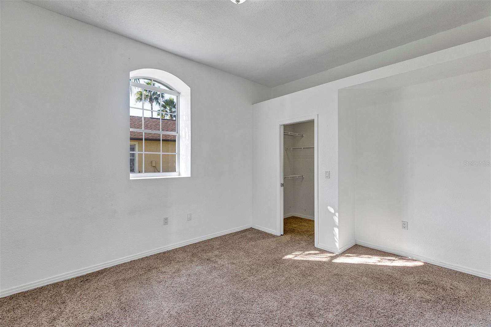 Image 39 of 76 For 3728 Hunters Isle Drive