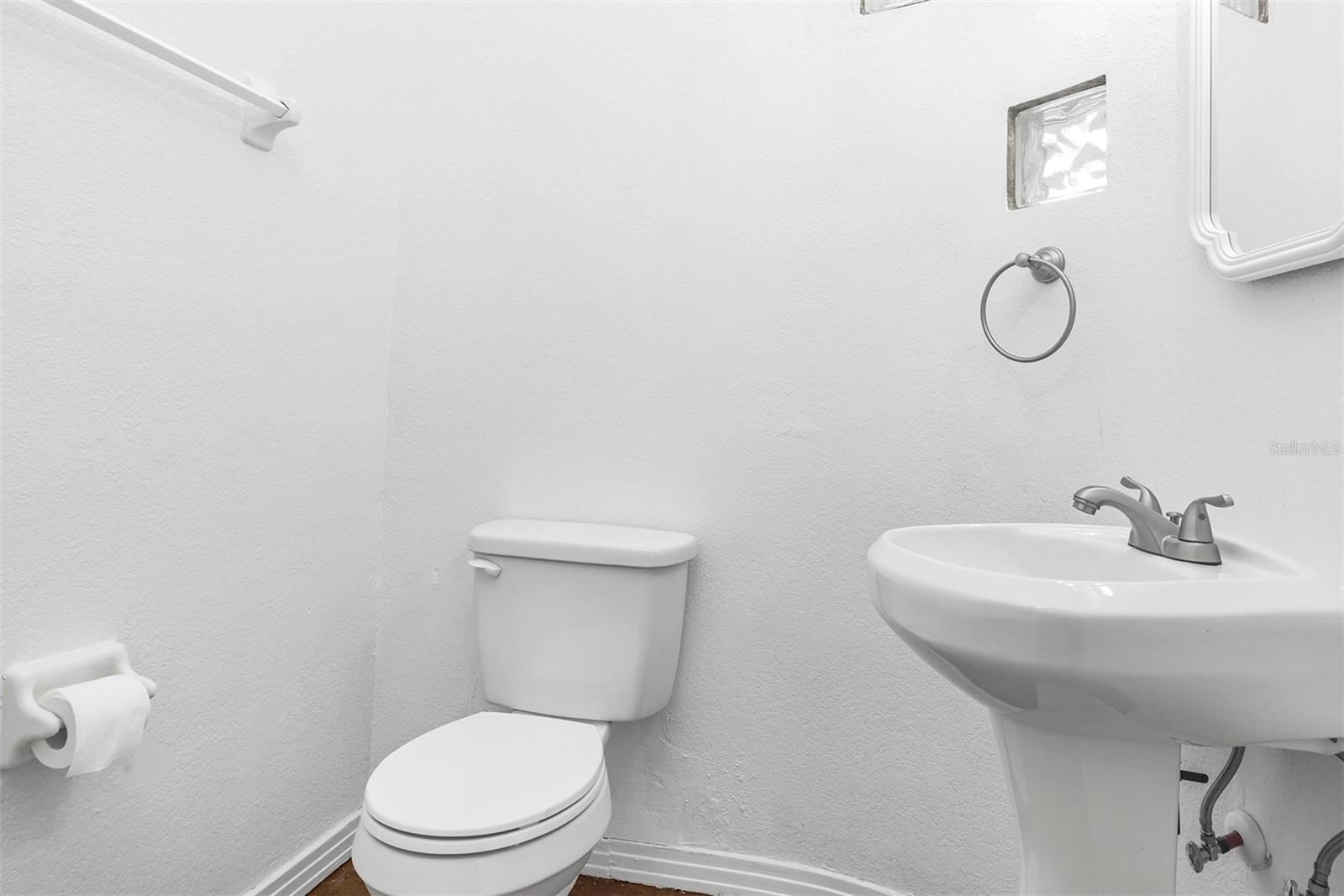 Image 49 of 76 For 3728 Hunters Isle Drive