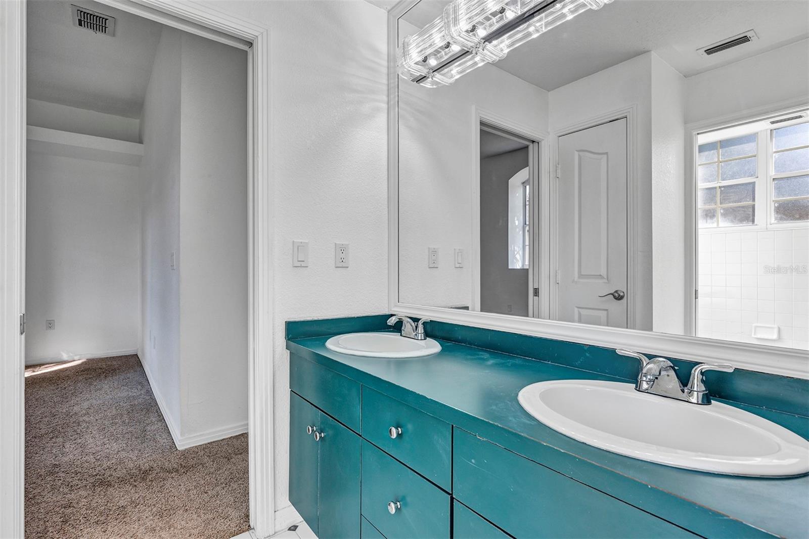 Image 54 of 76 For 3728 Hunters Isle Drive