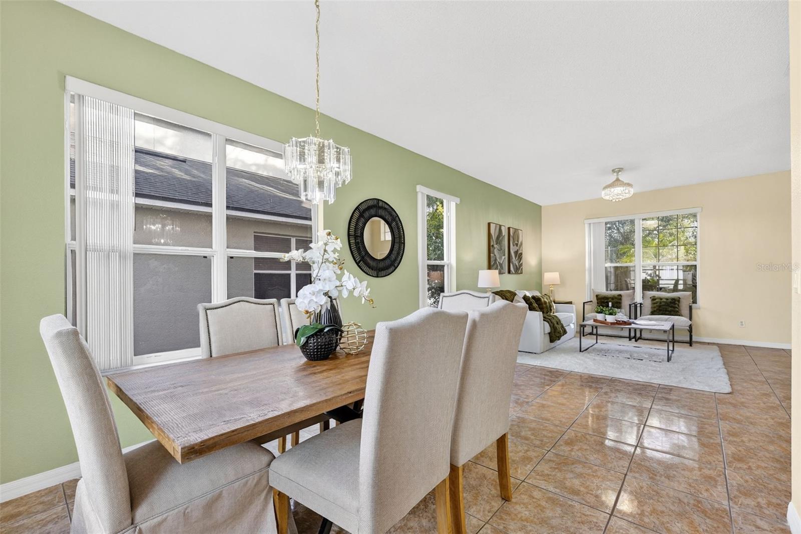 Image 5 of 92 For 4921 Casa Vista Drive