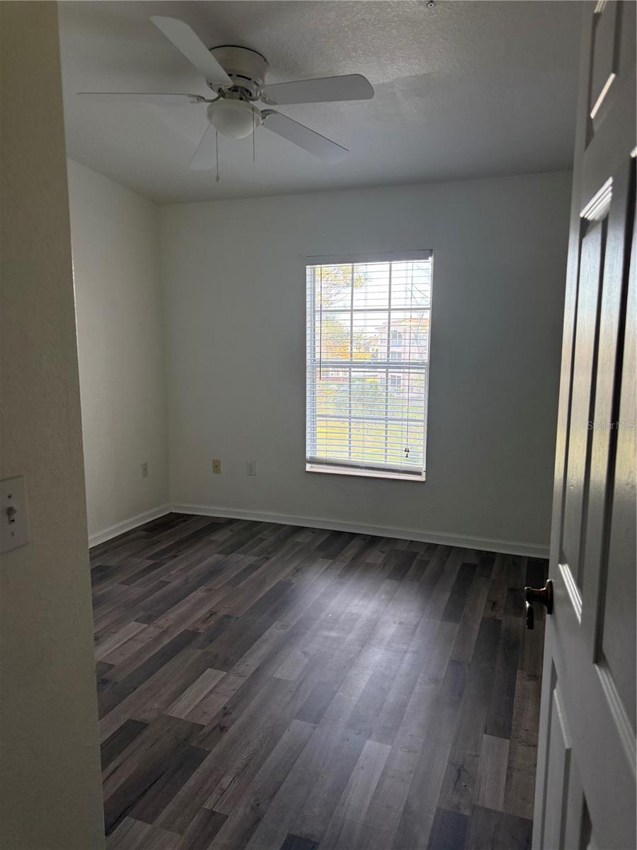 Image 24 of 34 For 3051 Greystone Loop 304