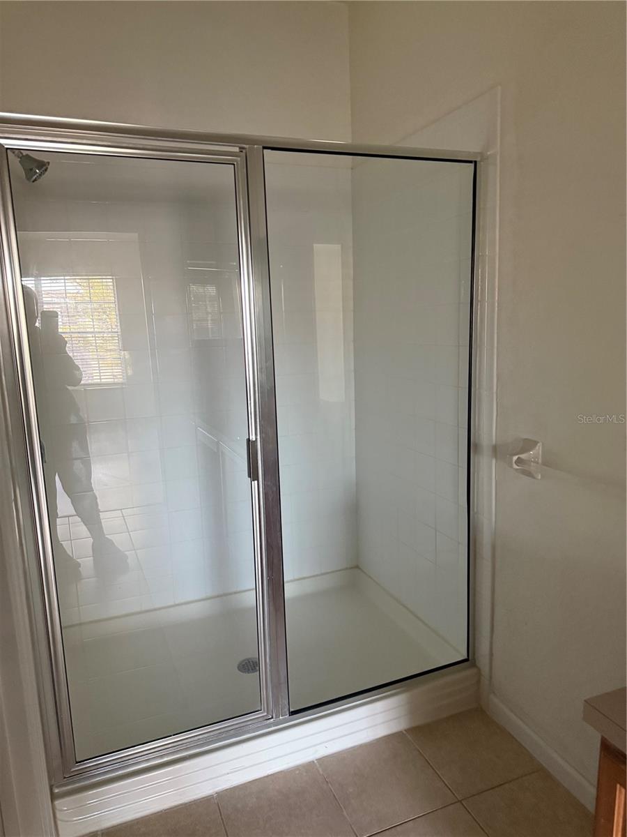 Image 26 of 34 For 3051 Greystone Loop 304