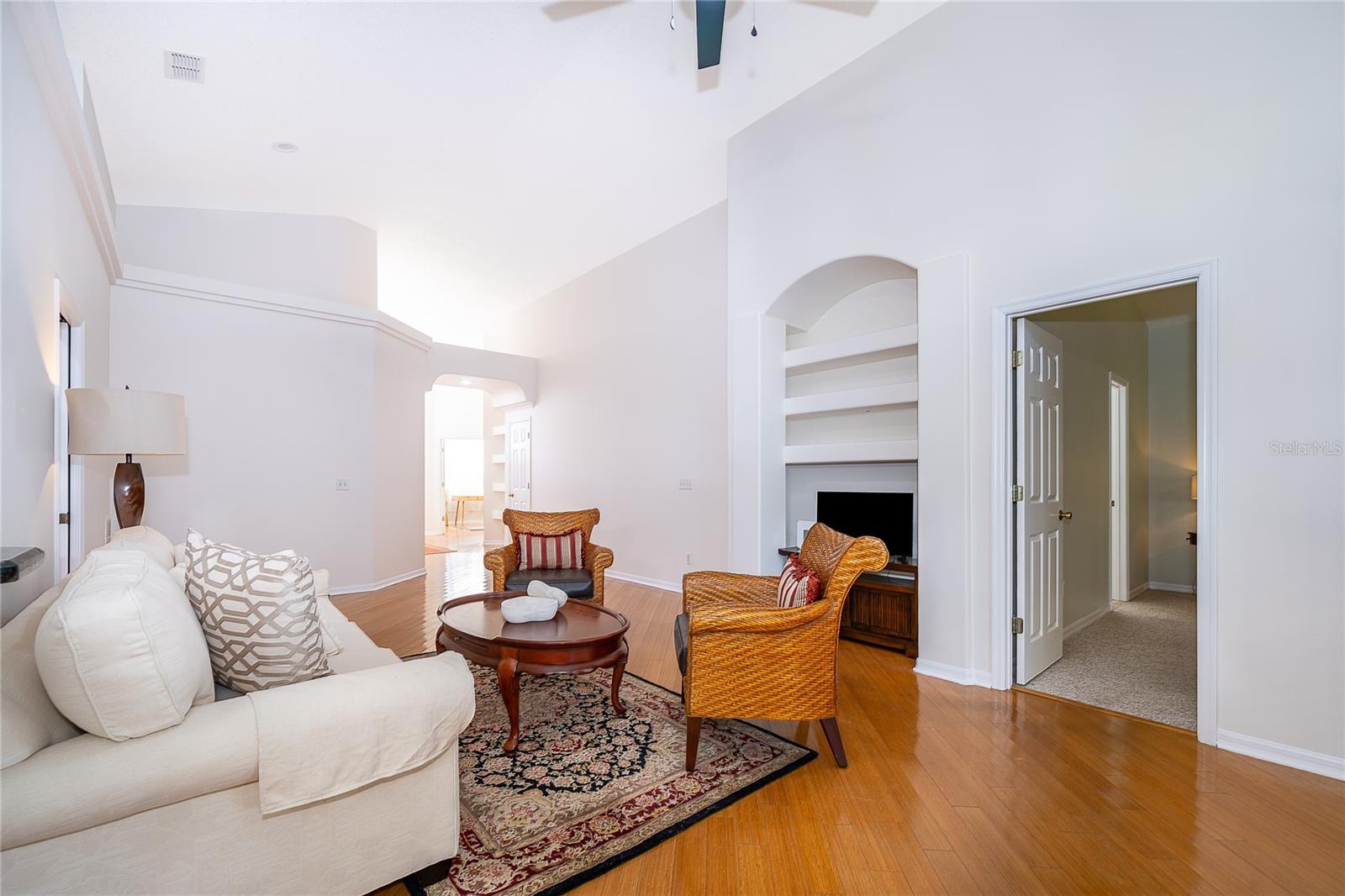 Image 12 of 28 For 1706 Fox Glen Court