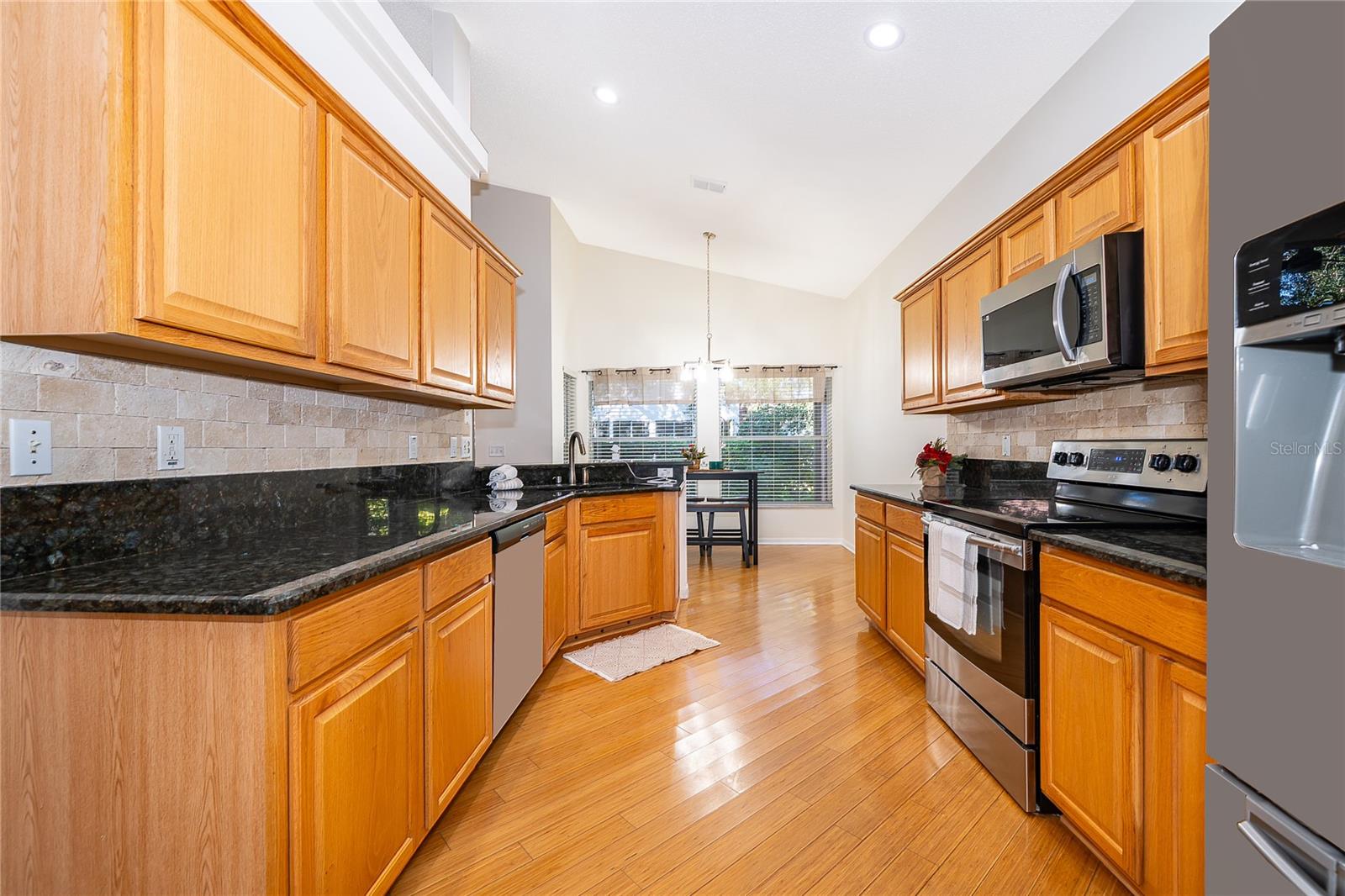 Image 17 of 28 For 1706 Fox Glen Court