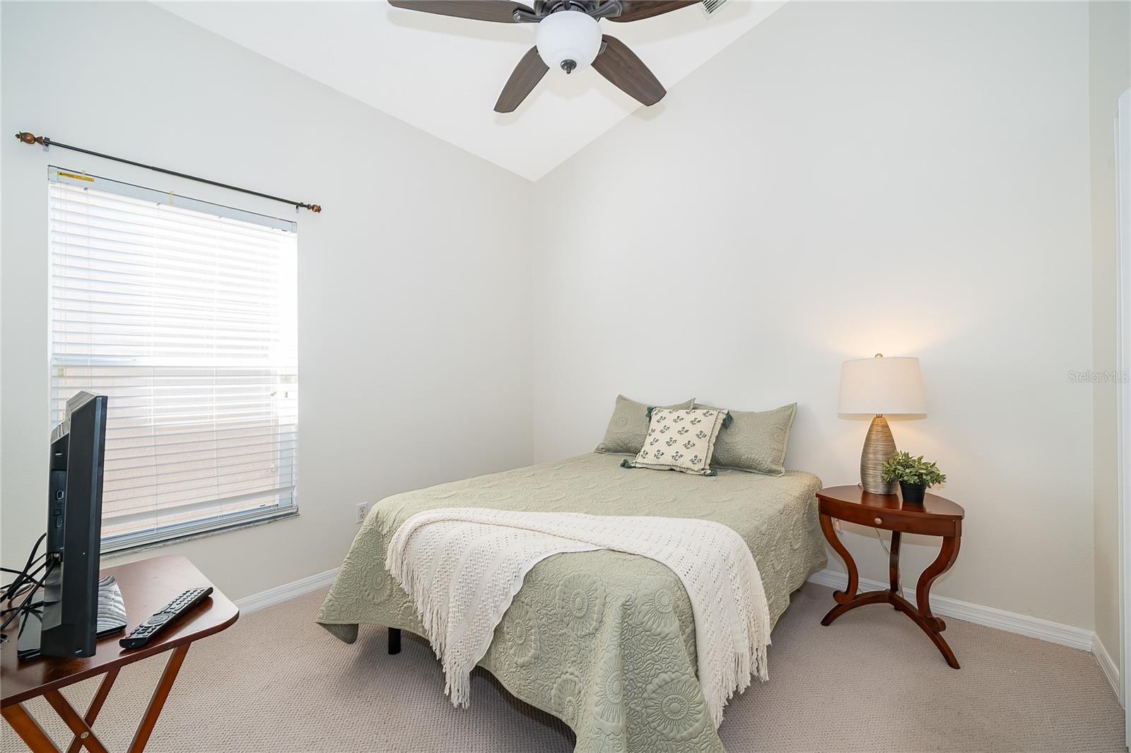 Image 7 of 28 For 1706 Fox Glen Court