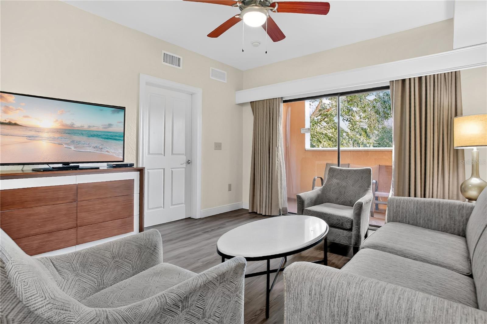 Image 10 of 27 For 12539 Floridays Resort Drive 203d