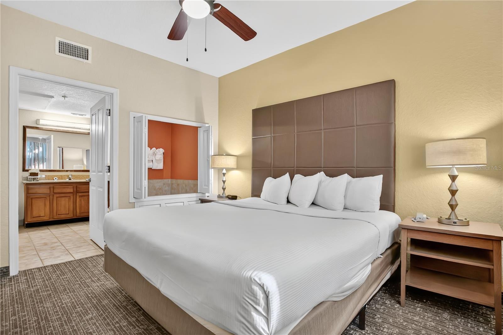 Image 15 of 27 For 12539 Floridays Resort Drive 203d