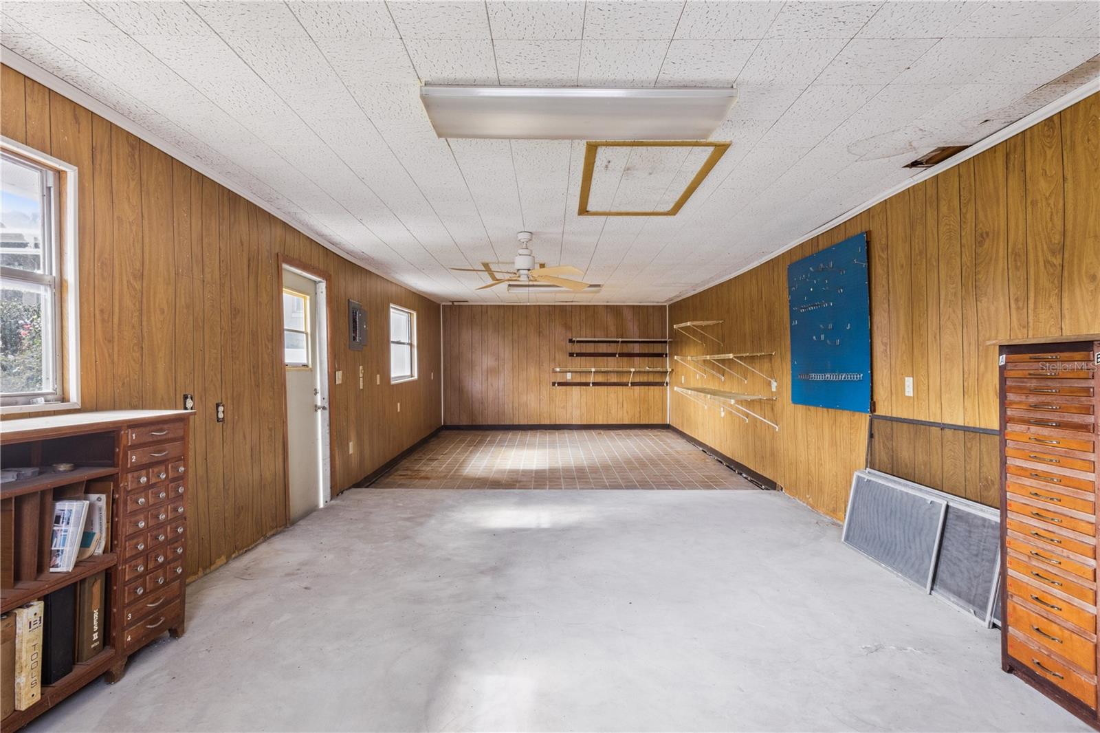 Image 19 of 32 For 28228 Tammi Drive