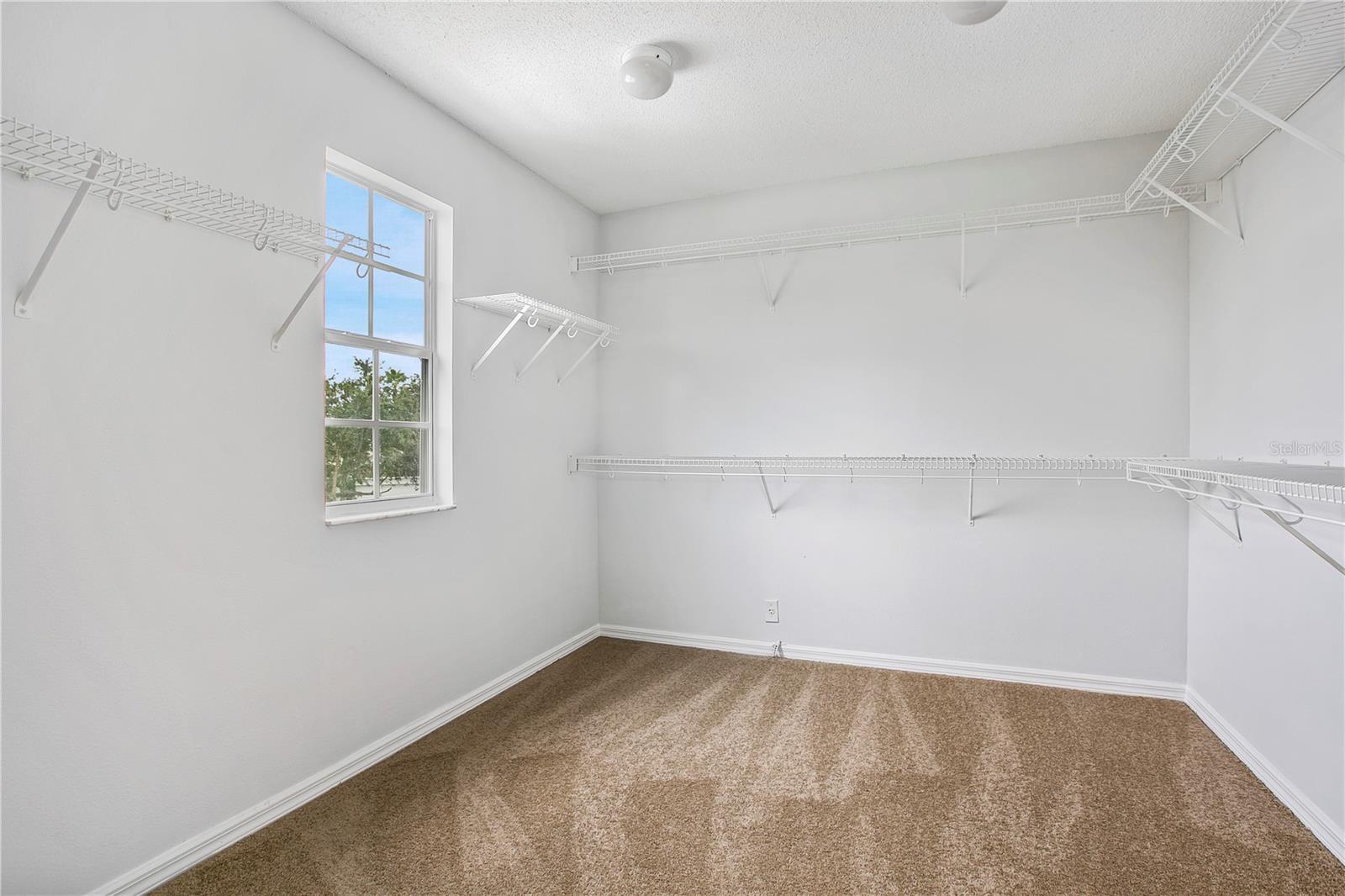 Image 15 of 25 For 14837 Huntley Drive