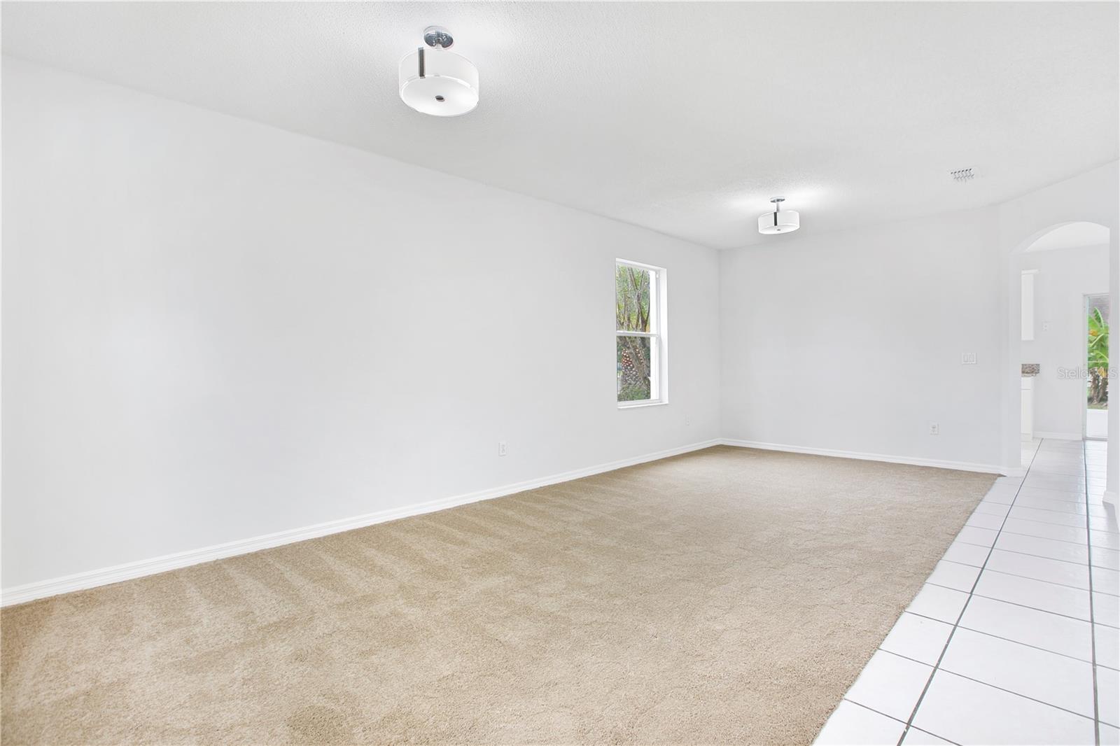 Image 4 of 25 For 14837 Huntley Drive