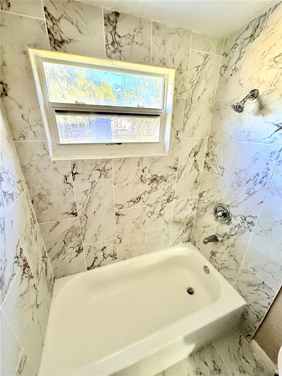 Image 12 of 21 For 1250 31st Street Nw