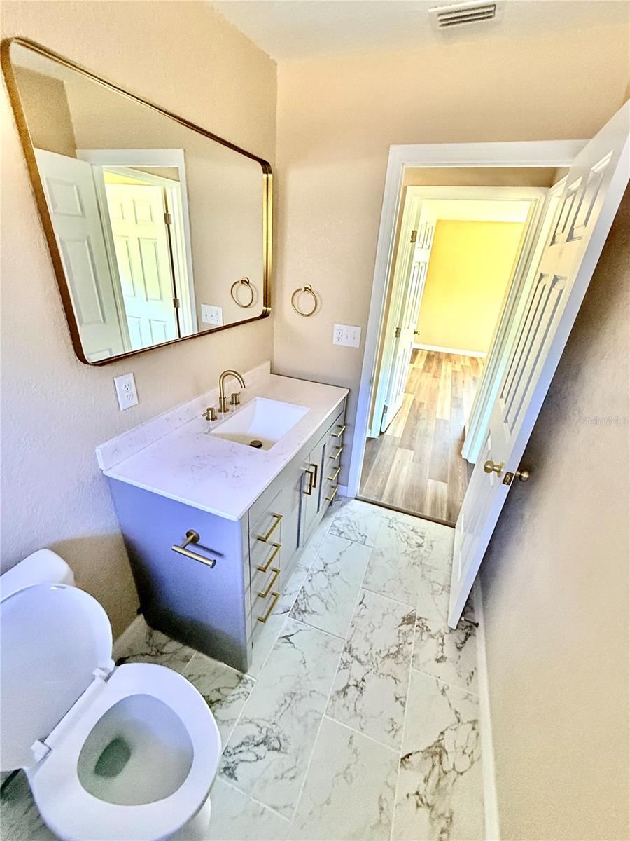 Image 13 of 21 For 1250 31st Street Nw