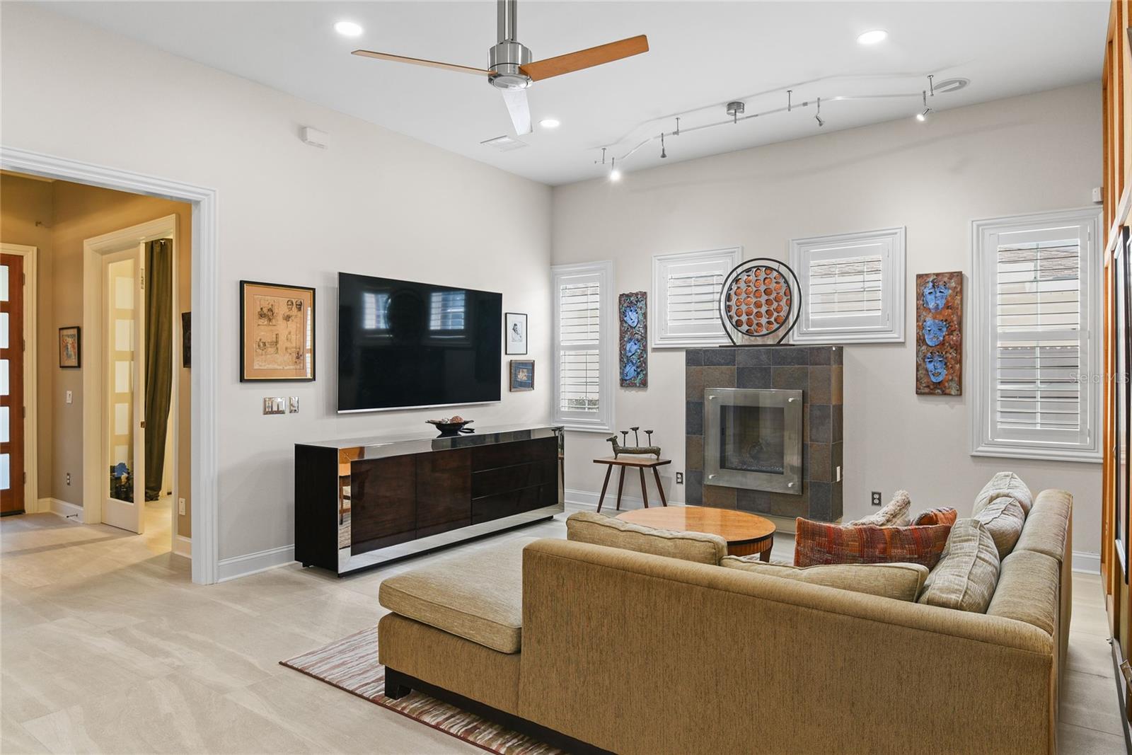 Image 16 of 49 For 1600 Palmer Avenue